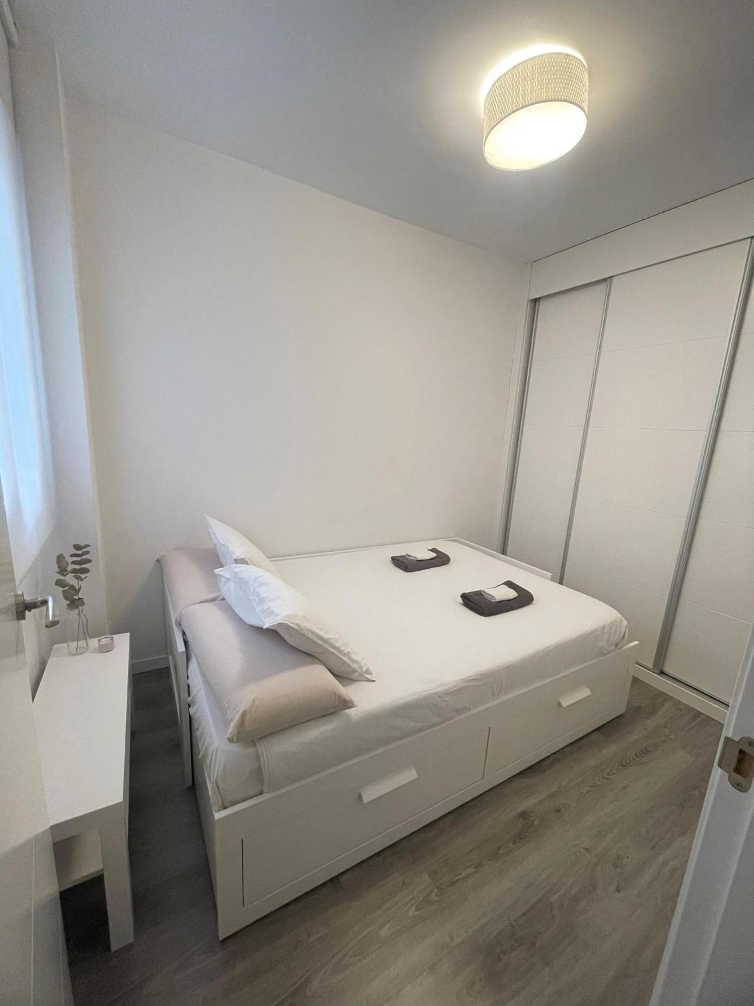 Aa Cesar Augusto - Apartamento Moderno Centro Con Parking Privado サラゴサ エクステリア 写真